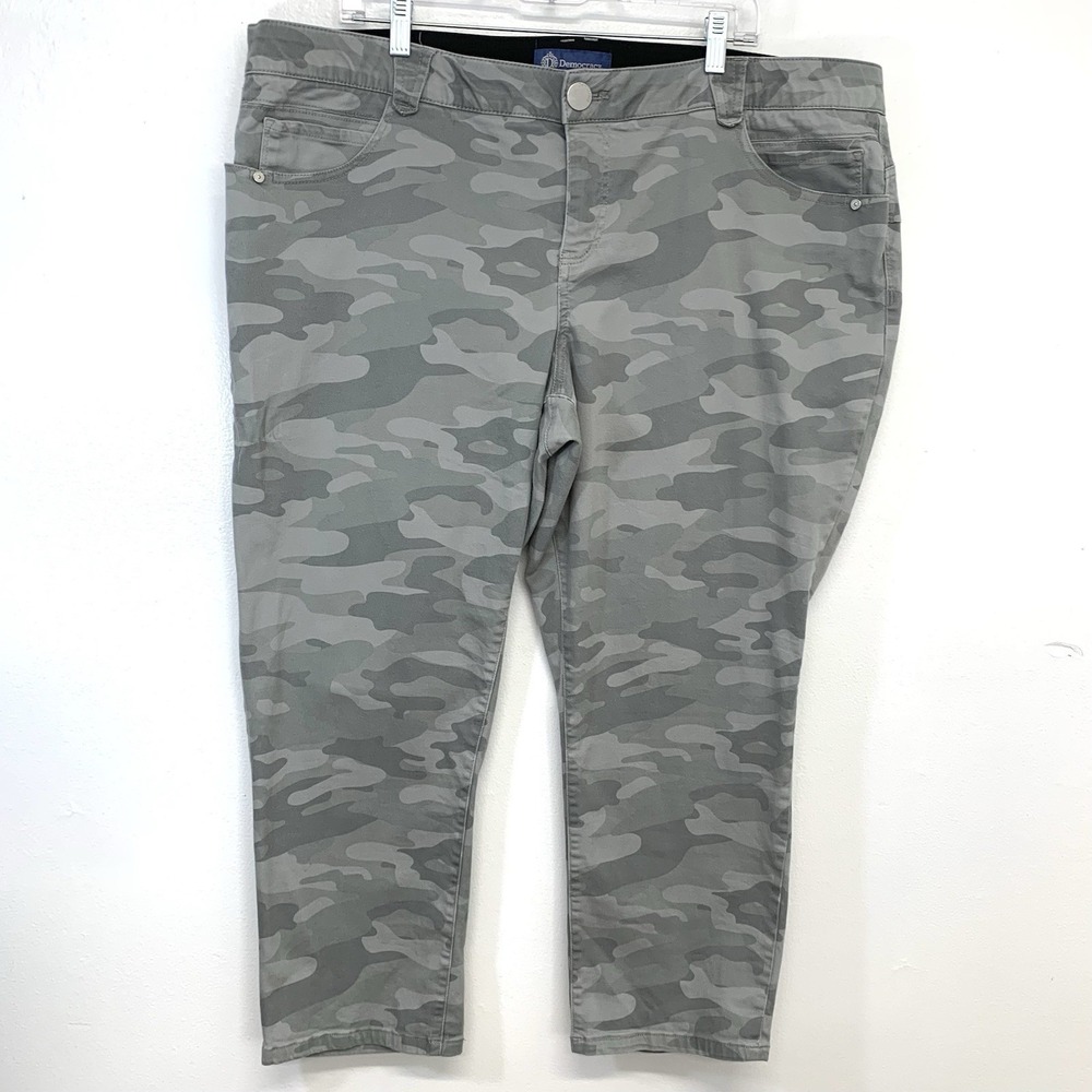 Democracy Green Camo Pants 22W Ab Solution Stretch Pockets Straight Crop Casual